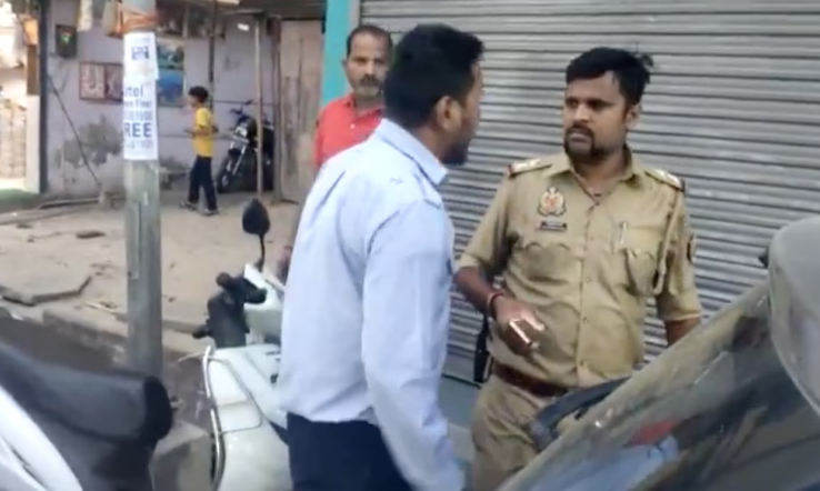 Gorakhpur Daroga Slaps Car Driver